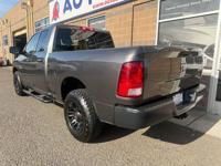 2017 Dodge Ram 1500 4WD CREW CAB 149 TRADESMAN multnomah county - Image 5