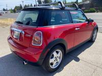 2009 MINI Cooper Base 2dr Hatchback TRADES WELCOME!! - Image 7