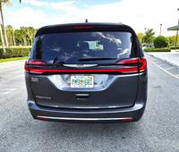 2022 CHRYSLER PACIFICA TOURING L MINIVAN DOWN FINANCE ALL CREDIT Free shipping from our Florida dealership - Image 8
