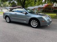 2010 Chrysler Sebring Convertible (68,000 Miles/1 Owner) WI/IL Border - Image 7