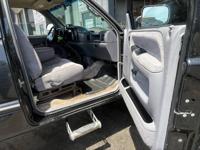 1997 Dodge Ram 1500 Extended Cab 5 Speed Manual Truck 4x4 AC/PWR Salem - Image 10