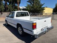 1990 Mazda B2200 Extended Cab Short Bed 2DR Pickup 5 Speed Manual Salem - Image 5