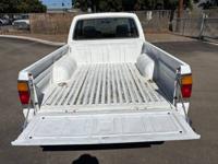 1990 Mazda B2200 Extended Cab Short Bed 2DR Pickup 5 Speed Manual Salem - Image 7