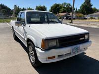 1990 Mazda B2200 Extended Cab Short Bed 2DR Pickup 5 Speed Manual Salem - Image 10