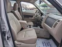 2011 FORD ESCAPE WAUKEGAN, ILLINOIS - Image 10
