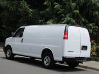 2017 CHEVROLET EXPRESS G2500 3/4 TON CARGO*WORK READY ! NICE ! BELLEVUE*CARGO VAN-WORK READY TODAY! - Image 6