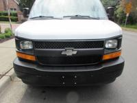 2017 CHEVROLET EXPRESS G2500 3/4 TON CARGO*WORK READY ! NICE ! BELLEVUE*CARGO VAN-WORK READY TODAY! - Image 10