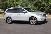 2016 Nissan Pathfinder 4x4 4WD Platinum SUV Victory Motors of Colorado - Image 3