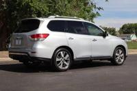 2016 Nissan Pathfinder 4x4 4WD Platinum SUV Victory Motors of Colorado - Image 6