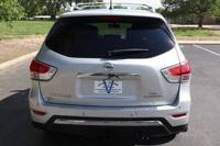 2016 Nissan Pathfinder 4x4 4WD Platinum SUV Victory Motors of Colorado - Image 7