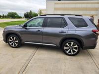 2023 Honda Pilot Elite AWD Tower Rd Mundelein, IL 60060 - Image 10