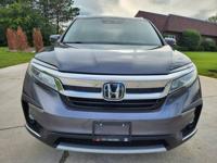2021 Honda Pilot Touring AWD DVD Loaded Tower Rd Mundelein, IL 60060 - Image 4