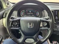2021 Honda Pilot Touring AWD DVD Loaded Tower Rd Mundelein, IL 60060 - Image 10