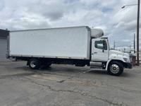 2018 Hino 338 LOW MILES! 3300 HOUR REEFER UNIT! 26 FT BOX! - Image 7