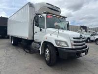 2018 Hino 338 LOW MILES! 3300 HOUR REEFER UNIT! 26 FT BOX! - Image 8