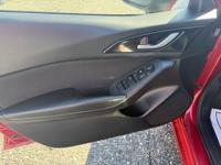 2016 Mazda MAZDA3 -DOWN PAYMENTS AS LOW AS + Jax AutoWholesale.com - Guaranteed Credit Approval!! - Image 9