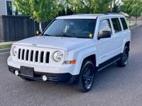 2016 Jeep Patriot SUV. CLEAR TITLE. CARFAX (2 owners) daily Driver multnomah county - Image 3