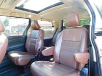 2015 Toyota Sienna XLE Premium van Blizzard Pearl CALL 503-836-3777 FOR AVAILABILITY - Image 10