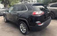 2019 Jeep Cherokee Latitude Plus * WE FINANCE ALL CREDIT WELCOME! NO DEALER FEES - Image 6