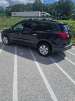 2011 Chevrolet Traverse West Chester - Image 4