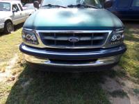 1999 ford f150 reg cab xl 4.2 v6 needs engine work does not run%%% riverdale - Image 3