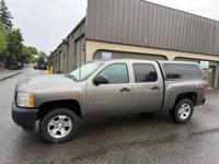2013 Chevrolet Silverado 1500 Crew Cab 4X4 Clean Title Bellevue (Local Owner) - Image 4