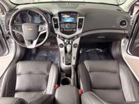 2015 Chevrolet Cruze LTZ Sedan 4D Shoreline - Image 9