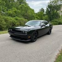 2014 Dodge Challenger - Image 4
