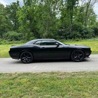 2014 Dodge Challenger - Image 5