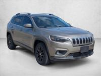 2021 Jeep Cherokee Latitude Lux 4x4 4WD SUV AUTONATION Call (281) 769-3280 or MESSAGE/CHAT to confirm availability - Image 4