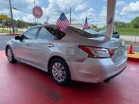 👍2017 Nissan Altima 2.5 - Starting @ Down! otp east - Image 8