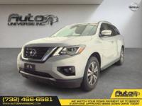 2020 Nissan Pathfinder 4x4 4 x 4 4-x-4 SL All advertised prices are DOWN PAYMENTS - Image 2