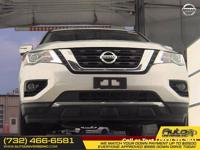 2020 Nissan Pathfinder 4x4 4 x 4 4-x-4 SL All advertised prices are DOWN PAYMENTS - Image 4