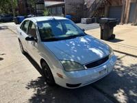 2006 ford focus good car city of chicago - Image 2