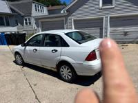 2006 ford focus good car city of chicago - Image 6