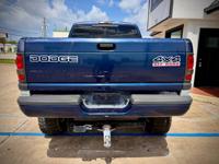 2001 Dodge Ram 4x4 5.9L V8 Clean Car Fax Soth Houston - Image 5