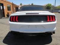 2019 Ford Mustang GT Premium Convertible/Super Sharp and Fast/Runs NEW cave creek/union hills - Image 6