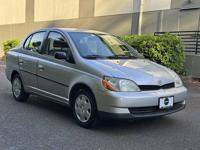2001 Toyota ECHO Manual / ONLY 56k Miles! / ONE OWNER / 41 MPG / multnomah county - Image 6