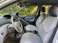 2001 Toyota ECHO Manual / ONLY 56k Miles! / ONE OWNER / 41 MPG / multnomah county - Image 10