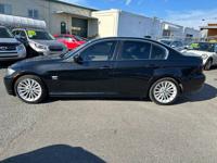 2009 BMW 3 Series 4dr Sdn 335i x Drive AWD Lynnwood Washington - Image 4