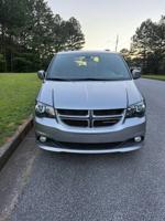 2019 Dodge Grand Caravan GT 121.2" WB DOUGLASVILLE - Image 3