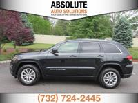 2015 Jeep Grand Cherokee Laredo 4x4 4dr SUV Jeep Grand Cherokee Sedan - Image 3