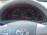 2008 Toyota Camry LE 4dr Sedan 5A East Brunswick, NJ - Image 9