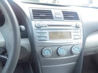 2008 Toyota Camry LE 4dr Sedan 5A East Brunswick, NJ - Image 10