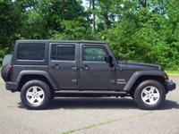 2017 Jeep Wrangler Unlimited Sport S 4x4 4dr SUV East Brunswick, NJ - Image 6