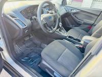 2015 Ford Focus Hatchback SE Tacoma - Image 10