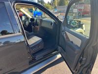 💥1 OWNER 2010 Ford Explorer Eddie Bauer 4X4 V8 7 SEATER CLEAN💥 South Salem - Image 10