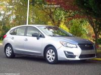 2015 Subaru Impreza Wagon 2.0i AWD 4dr Wagon CVT East Brunswick, NJ - Image 7