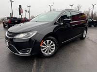 2017 Chrysler Pacifica Touring-L - Seating for 7 - New tires! Oak Forest - Image 4