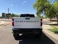 2020 Chevrolet Silverado 1500 Crew Cab LT Trail Boss Pickup 4D 5 3/4 f Phoenix - Image 7